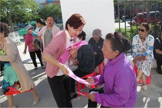 帕金森有哪些症状表现？